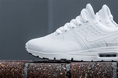 nike uötra zero weiss|Nike Air Max Zero 'Triple White' Release Date. Nike .